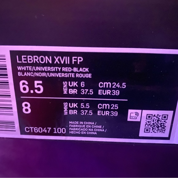 Lebron 17 . GS 6.5 - Picture 2 of 4